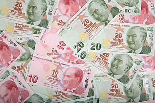 FXTM富拓：美元兑土耳其里拉接近15.00